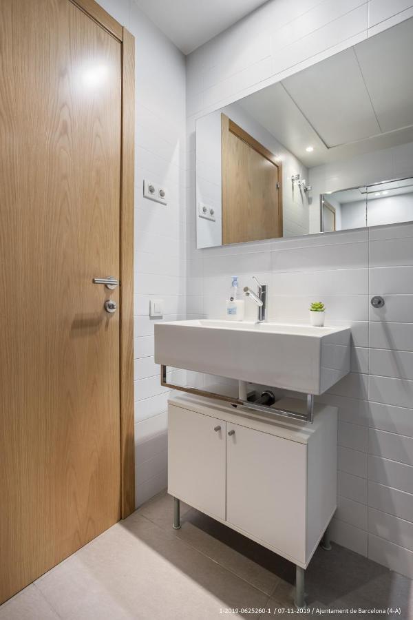 Flateli Navas D01 Apartment บาร์เซโลนา ภายนอก รูปภาพ